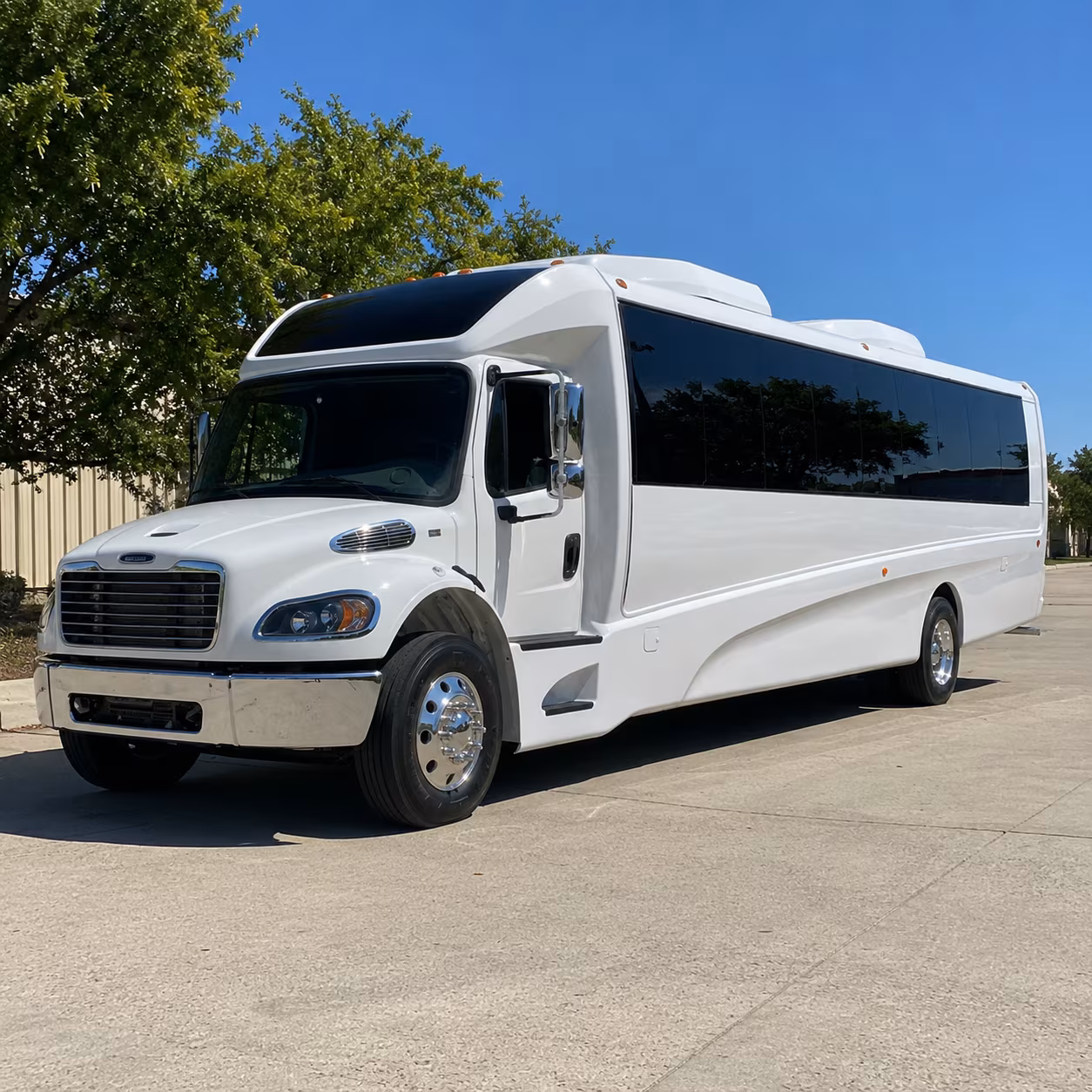 folsom 35 passenger minibus