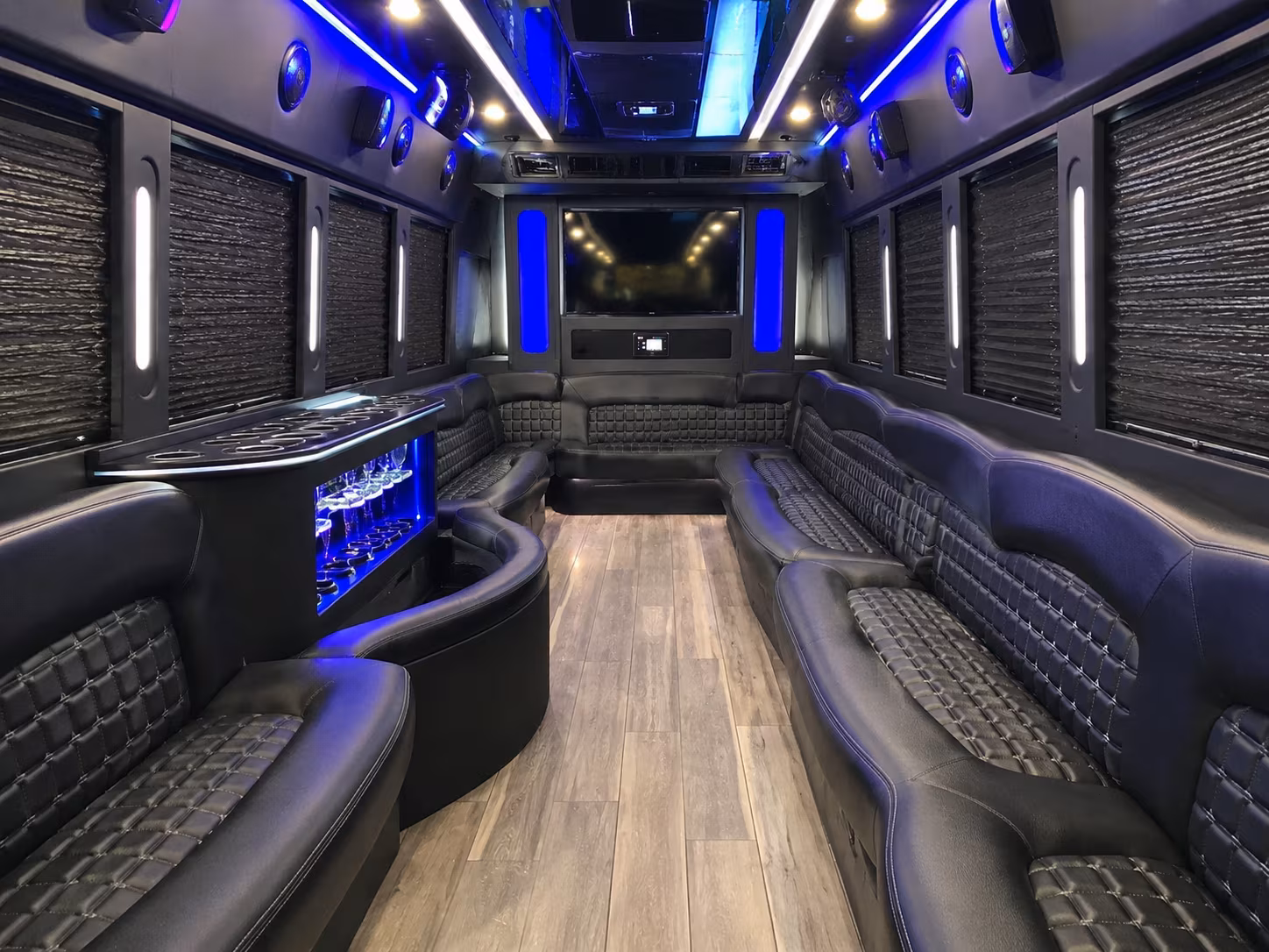 party bus rentals for folsom area proms at any sacramento venue