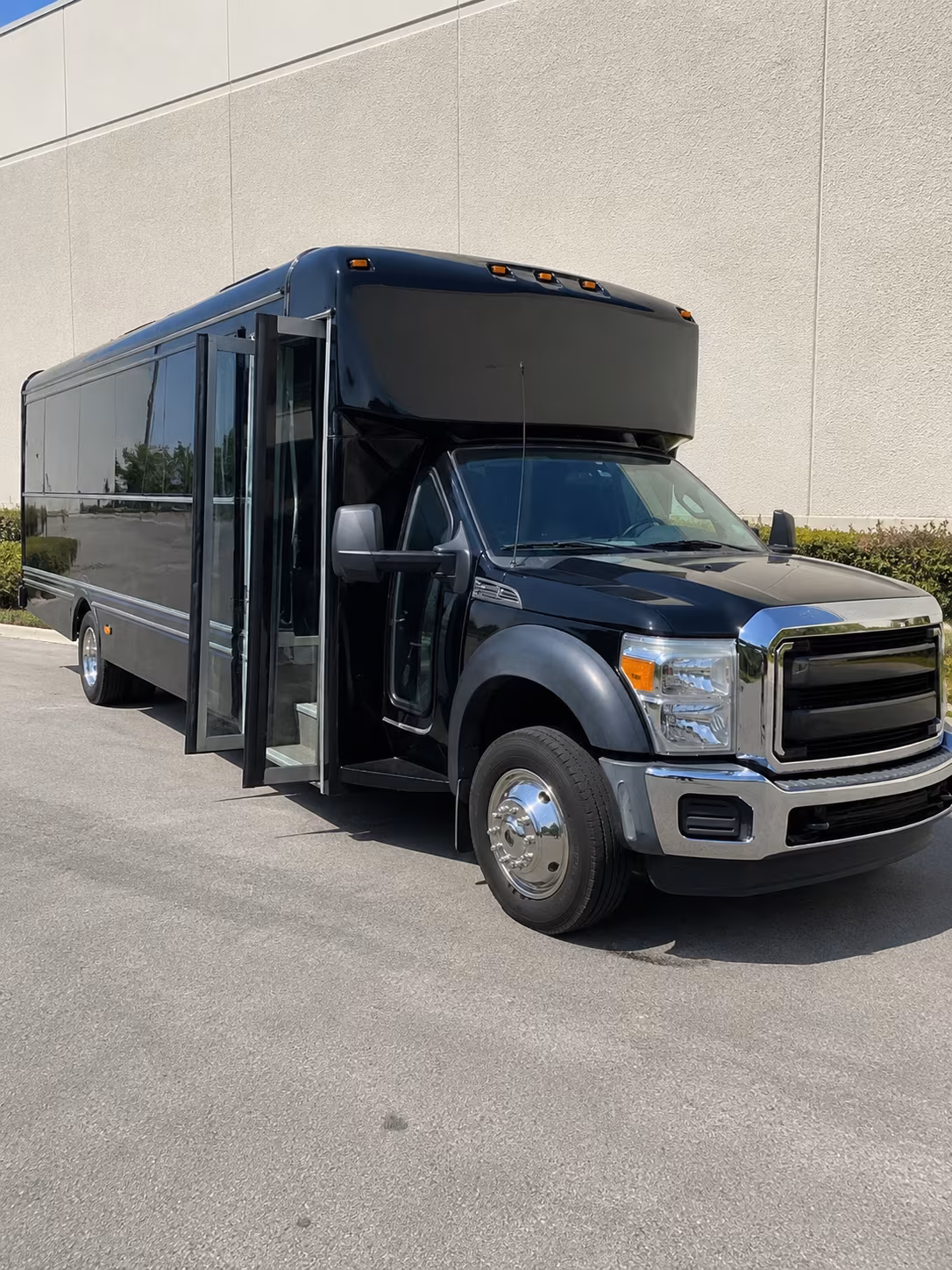 sacramento kings games folsom area sporting events party bus rental