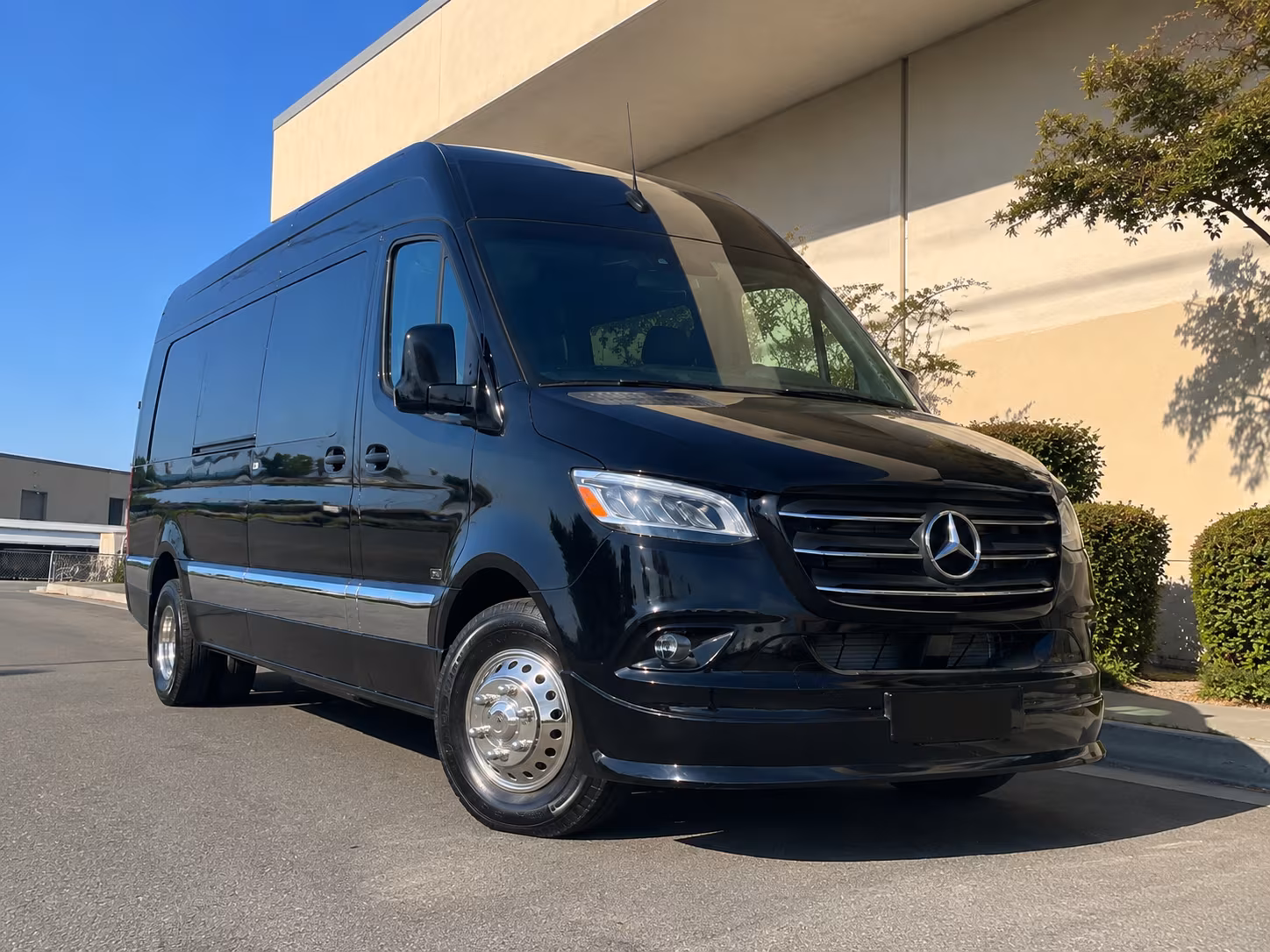 sprinter vans and minibuses for small group winery crawls around folsom